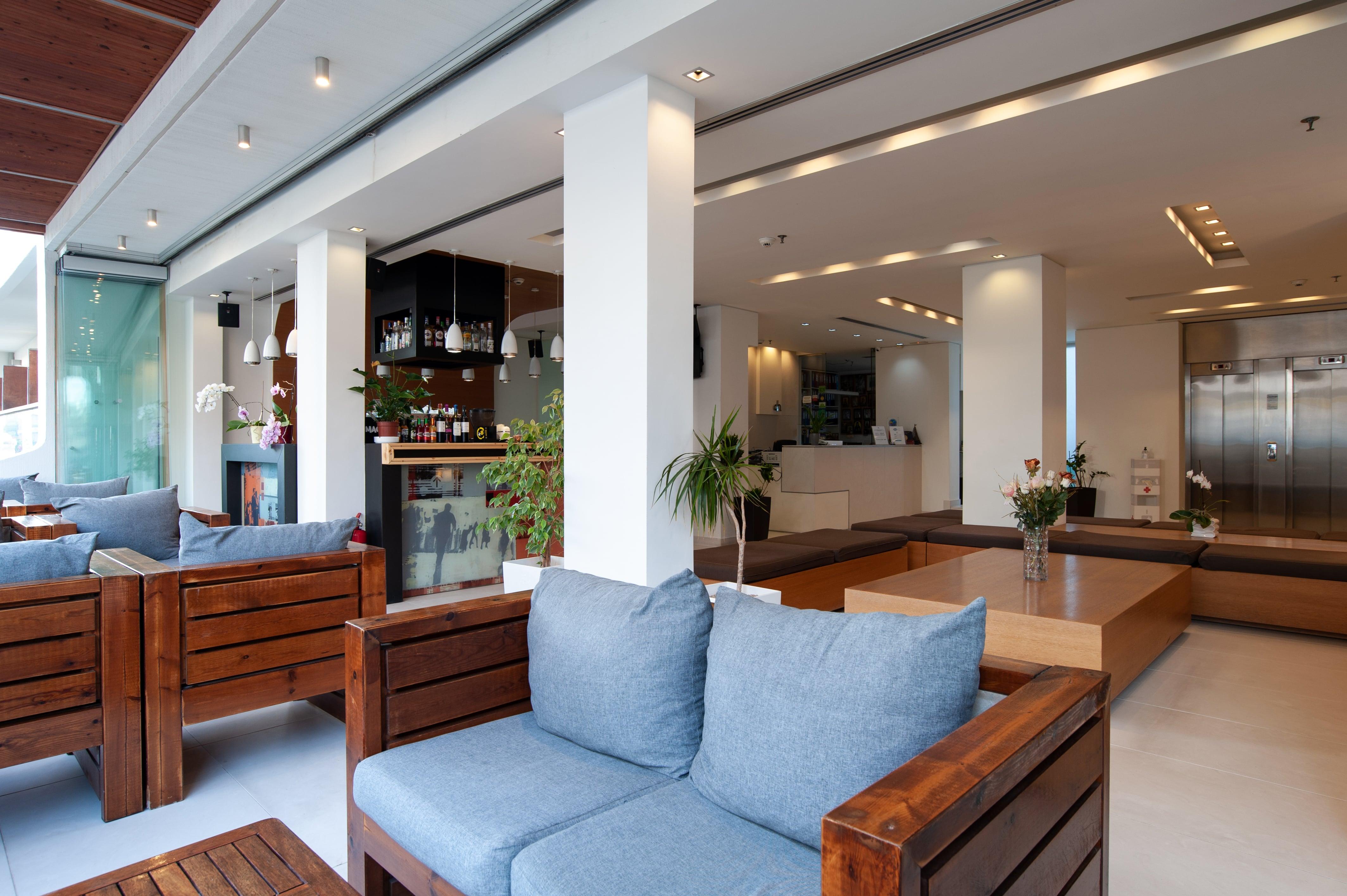 Atlantis Boutique Hotel 4*